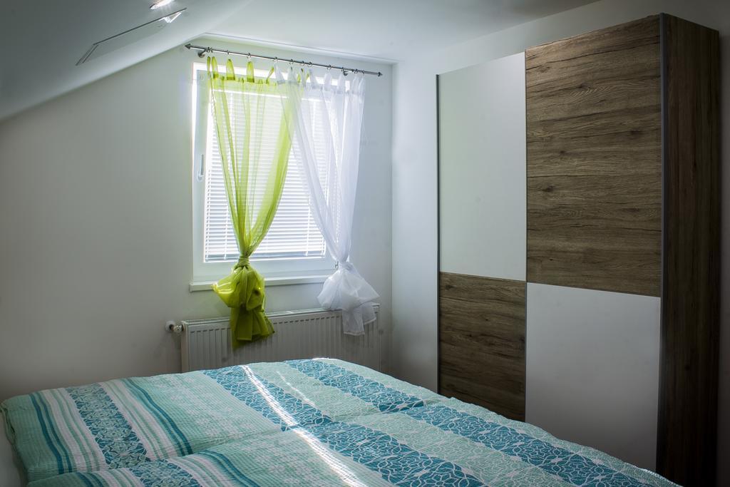Apartmani Anna Светий Мартин-на-Мурі Екстер'єр фото